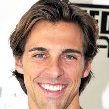 For over a decade, bravo's million dollar listing has demonstrated that los angeles real estate can bring in the big bucks for the city's top realtors — and behind those big earnings are some big egos and even bigger drama. Madison Hildebrand Age Bio Faces And Birthday