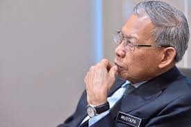 Subscribe to our telegram channel for the it added that mustapa had undergone coronavirus screening on january 1 and tested negative then. Face To Face With Datuk Seri Mustapa Mohamed Steady Hand At The Helm The Star