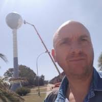 8 "Luis Piccinini" profiles