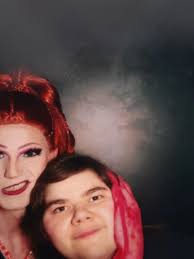 Adele Hudson (@adelehudson)