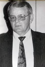 Robin Rollins's Instagram, Twitter & Facebook