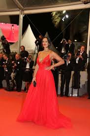 «estar em cannes, para mim, é sempre uma para rita pereira «é uma honra para mim ser, pelo segundo ano consecutivo, embaixadora de uma marca tão forte e internacional como a magnum. Rita Pereira Arrasa No Festival De Cinema De Cannes