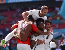 Kalvin phillips chơi xuất sắc ở khu vực trung tuyến và sterling đã ghi được bàn thắng sau phong độ thiếu ổn định ở manchester city. 80uhr Sg3gvpm