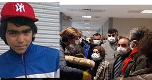 Haftasonu izninde keleşle başından vurulan 20 yaşındaki delikanlı, sırf kocası polis veya asker diye evi basılıp öldürülen 30 yaşındaki kadın, dersaneden. Berkin Elvan In Olumune Iliskin Davada Yeni Gelisme Ege Telgraf