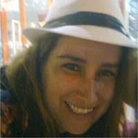 Beatriz Terrones's Instagram, Twitter & Facebook