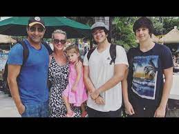I like to draw and shit. Wasim Akram Life Wife And Family Sportslibro Com