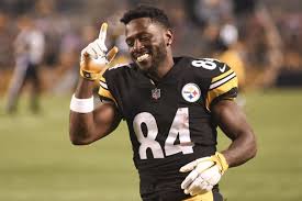 Arena football teams will only choose players they deem to be the best fit for the team. these arena football teams all have offices. Antonio Brown S Dad Is The Greatest Arena Football Player Of All Time Bleacher Report Latest News Videos And Highlights