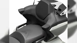 Honda gl1800 gold wing 2021, iso™ wing driver's floorboards by kuryakyn®. 2021 Honda Gold Wing Teased India Launch Soon Autox