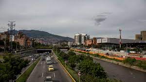 Juan jose 11 meses el pico y cedula aplica en tarjeta de identidad. Pico Y Cedula En Medellin Hoy Viernes Tenga En Cuenta Como Funcionara La Medida Este 23 De Abril