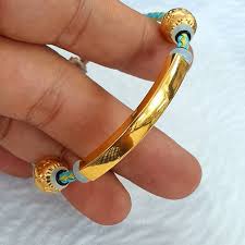 Hi saya adalah pencinta emas hehe takdelah content dibuat kerana ingin berkongsi serba sedikit ilmu tentang barang kemas 916. Gelang Pandora Pipa Bola Emas 70 700 70 Shopee Indonesia