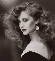 Happy birthday to the lovely, legendary Carol Kane! We know her from her  scene-stealing turn as Miracle Max's “not a witch” wife Valerie. Her over  50-year career has included countless iconic roles,