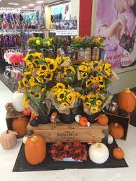 When it comes to wrapping your flowers, consider the wrapping as another element. Mikki Purdy On Twitter Fall For These Fresh Flowers Target D206 T0226 Kendallfarms Fall Shonnasmith333 Jhowells81