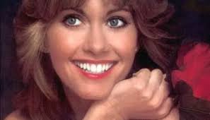 Single Review: Olivia Newton-John & Dolly Parton, “Jolene”