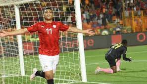 ملف محمد صلاح ومصطفى محمد وعمر مرموش، وأيضاً محمود تريزيجيه الذي كانت له أفضلية في بعض الأوقات للتواجد معنا، كما تعاملنا مع صلاح ومع ليفربول وكانت لدى اللاعب رغبة شديدة، وكان مرحبا. Ù‡Ù„ ÙŠØºÙŠØ¨ Ù…ØµØ·ÙÙ‰ Ù…Ø­Ù…Ø¯ Ø¹Ù† Ù…Ù†ØªØ®Ø¨ Ù…ØµØ± ÙÙŠ Ø·ÙˆÙƒÙŠÙˆ Ø´ÙˆÙ‚ÙŠ ØºØ±ÙŠØ¨ ÙŠØ±Ø¯