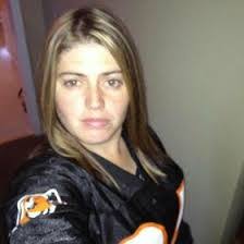 Carly Hogan's Instagram, Twitter & Facebook