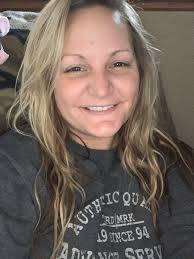 Kayla Messinger (@KaylaMessinger)