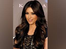 By hilton hater at june 27, 2017 2:23 pm. Kim Kardashian Gives Makeup Tutorial To North West