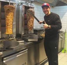 A kebab restaurant in his longtime home city of cologne. Cuckwals Kebab Paradise Chippy Bro Home Facebook