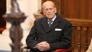 Prince philip, duke of edinburgh (born prince philip of greece and denmark, 10 june 1921) is a member of the british royal family as the husband of queen elizabeth ii. Britanskij Princ Filip Zdav Vodijske Posvidchennya Pislya Dtp
