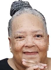 Shirley Broadway's Instagram, Twitter & Facebook