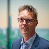 500+ "Roes)" profiles