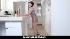 FamilyStrokes - Sister Persuades And Fucks Her Dipshit Stepbrother - Athena  Rayne xxx