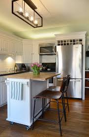 before & after /// new kitchen lighting