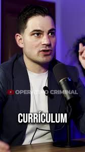 MIENTES en tu CURRÍCULUM?