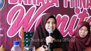 Amalkan Doa Zikir Ini Jika Ibu Bapa Layan Kita Teruk Dan Tiada Kasih Sayang Ustazah Asma Harun Youtube