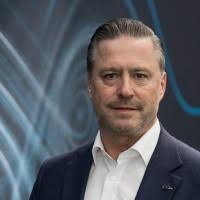 50+ perfiles de «Bickel»