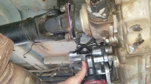 The toyota a340f has appeared in a large variety of vehicle applications such as the 4 runner, t100, sequoia, tacoma and tundra. Toyota Tacoma Tundra Transfer Case Actuator Youtube