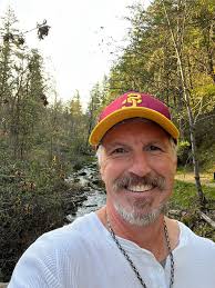 I GRADUATED FROM L.D BELL IN 1985. LOVE THIS HIGH SCHOOL