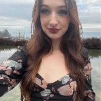 100+ "Chloe Stone" profiles