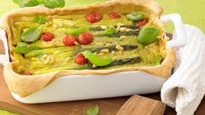 Grune Spargel Quiche Mit Basilikum Hollandaise Rezepte Essen Spargel