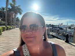 Travel Agents & Advisors