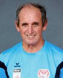 Robert Pflug's Instagram, Twitter & Facebook