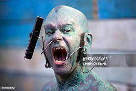 15 Photos & High Res Pictures