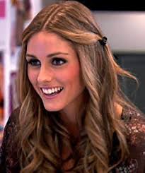 Claw grip mice are rapidly gaining popularity among gamers with its sleep design and comfortable back support for the wrist. The Ultimate Guide To Claw Clips Howtowear Fashion