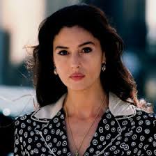 Shania Dunn was born in which country?