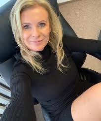 Hola 😘😘😍🌹💐❤️