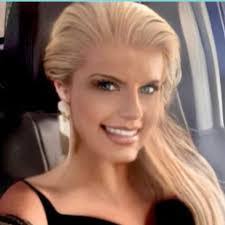 Angela Tyre's Instagram, Twitter & Facebook