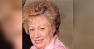 Beth Muir's Instagram, Twitter & Facebook