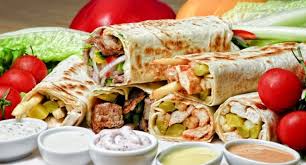 Aportul caloric al acestui preparat cu specific turcesc este dat intocmai de ingredientele bogate in grasimi, preparate prin prajire si cu adaos mare de aditivi alimentari. Valori Nutritionale Shaorma Fast Food Calorii Proteine Carbohidrati Si Grasimi Klorii