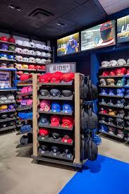 Lids Sports Group Retail Displays Store Design Boutique Store Design Clothing Store Design