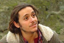 Lo comparan con chava iglesias de club de cuervos. Alvaro Morales Chilenovelas Wiki Fandom