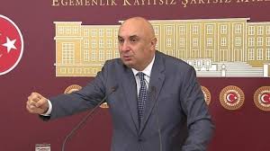 Anadolu üniversitesi i̇şletme fakültesi'ni bitirdi. Erdogan In Avukatindan Chp Li Ozkoc A Yanit Siyaset Haberleri