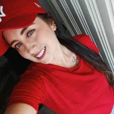 Aleja Suarez 💝 (@alejasuarez818)