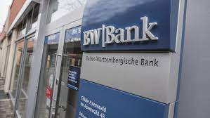Die nächste filiale oder den nächsten geldautomaten finden sie ganz einfach mithilfe unseres filialfinders. Investition In Stuttgart Bw Bank Baut Wieder Filialen Auf Stuttgart Stuttgarter Nachrichten