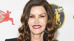 Is Janice Dickinson married and does she have children?