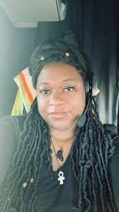 California Trucker Looking 👀 for New Trucker Friends Tap In Them Late  Night Drives hit different IG: Tha_bossie_one ✓